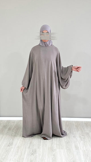 Amira Abaya taupe